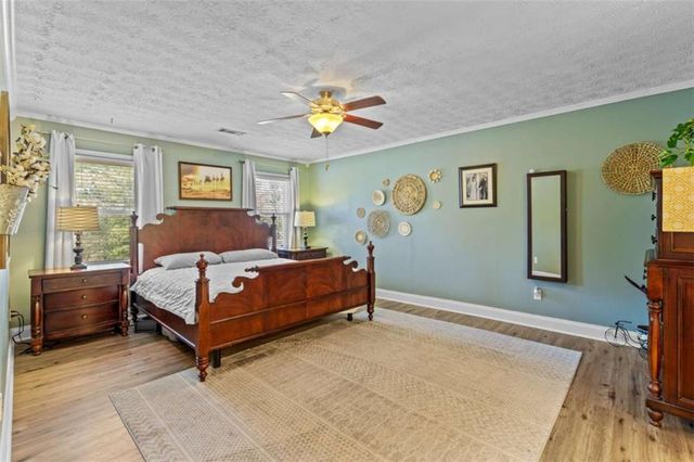 1463 Janice Court, Lilburn, GA 30047