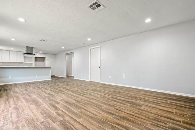 4418 Knotty Oaks Trail, Houston, TX 77045
