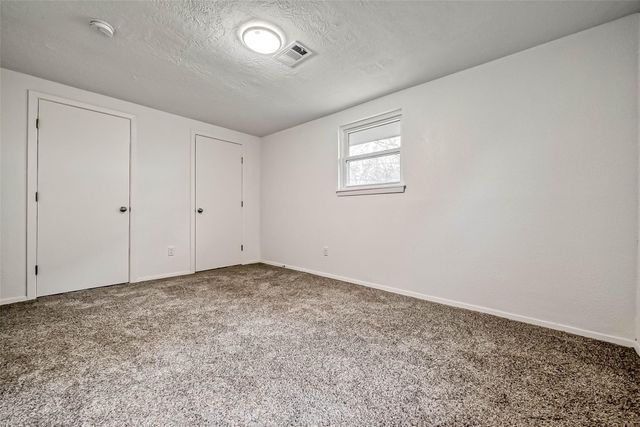 4418 Knotty Oaks Trail, Houston, TX 77045