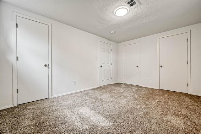 4418 Knotty Oaks Trail, Houston, TX 77045