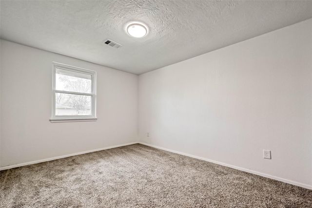 4418 Knotty Oaks Trail, Houston, TX 77045