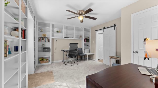 1617 Green Briar Drive, Huntsville, TX 77340