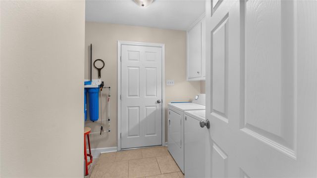 1617 Green Briar Drive, Huntsville, TX 77340