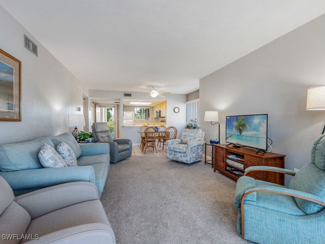 893 Collier CT 3-301, Marco Island, FL 34145