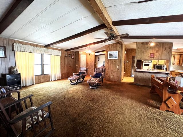 107 Lago Dr, Sandia, TX 78383