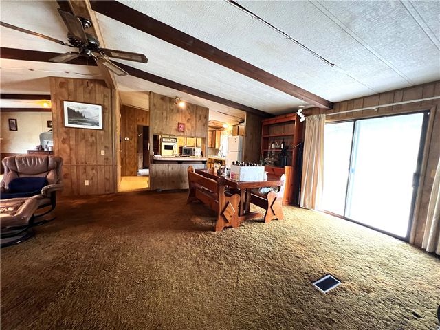 107 Lago Dr, Sandia, TX 78383