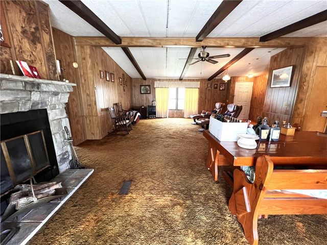107 Lago Dr, Sandia, TX 78383