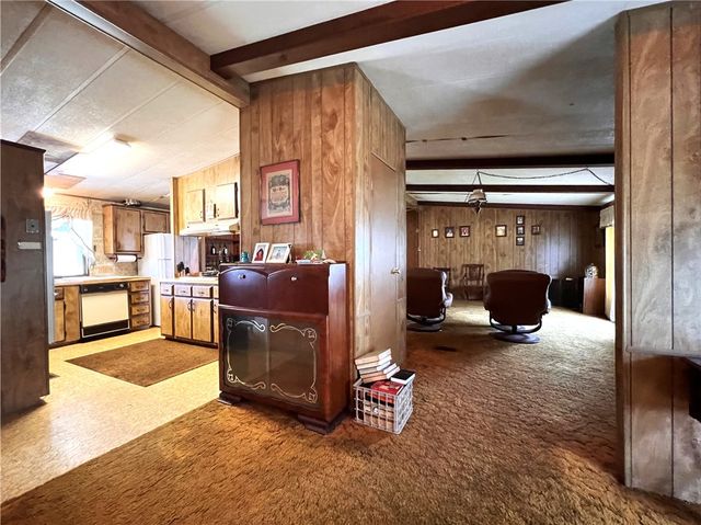 107 Lago Dr, Sandia, TX 78383