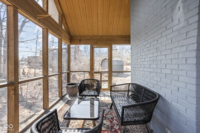 7225 Westminster Drive, Indianapolis, IN 46256