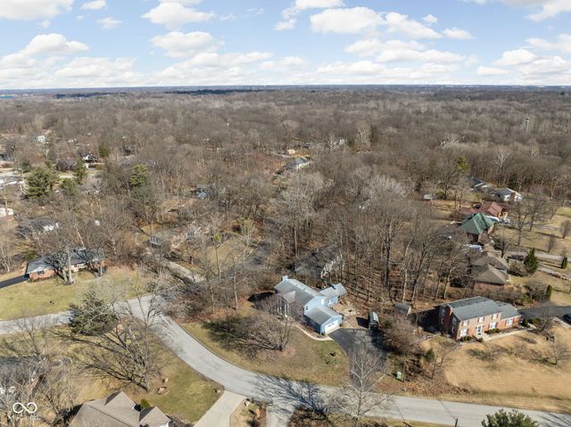 7225 Westminster Drive, Indianapolis, IN 46256