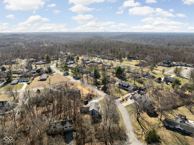 7225 Westminster Drive, Indianapolis, IN 46256