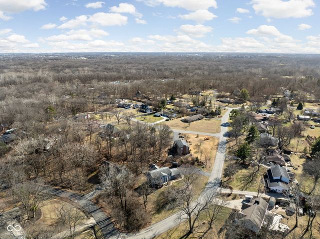 7225 Westminster Drive, Indianapolis, IN 46256