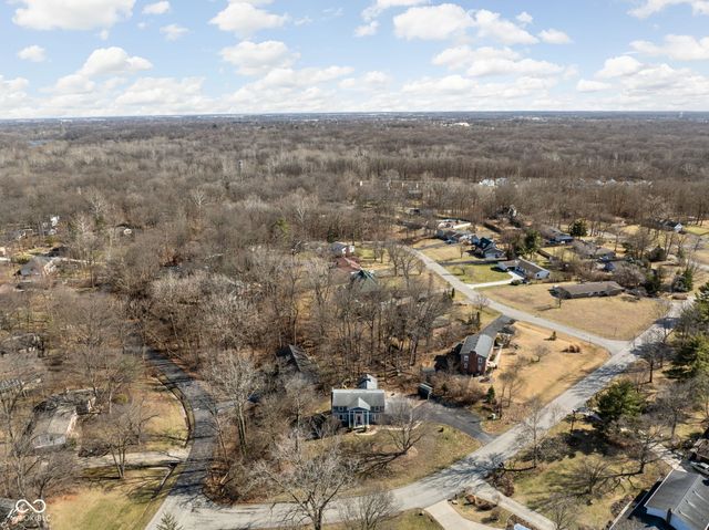 7225 Westminster Drive, Indianapolis, IN 46256