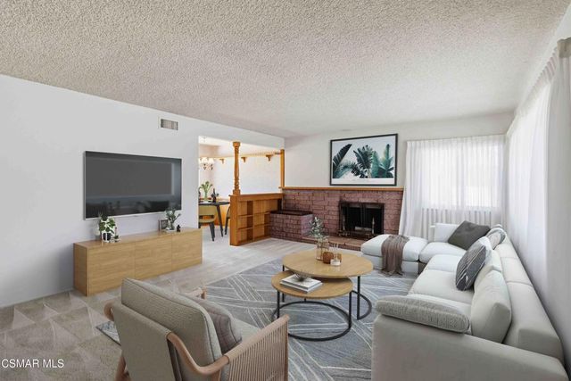 318 Carla Drive, Simi Valley, CA 93065