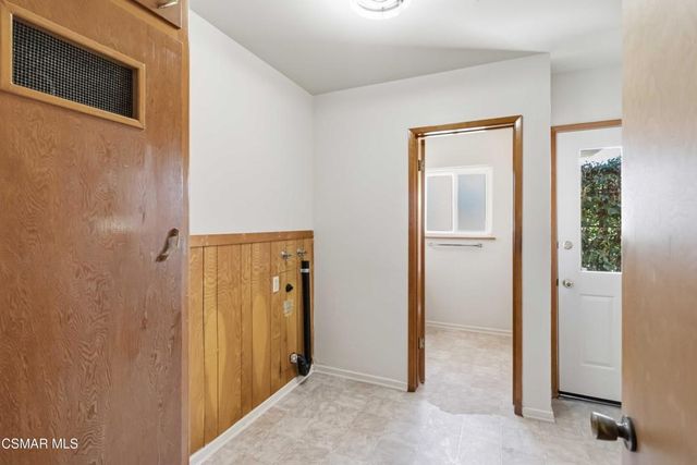 318 Carla Drive, Simi Valley, CA 93065