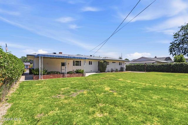 318 Carla Drive, Simi Valley, CA 93065
