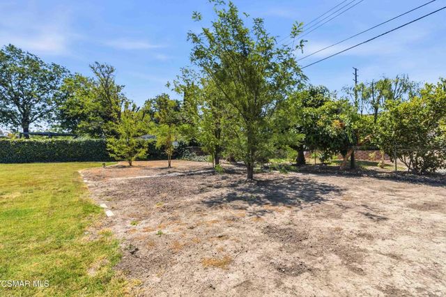 318 Carla Drive, Simi Valley, CA 93065