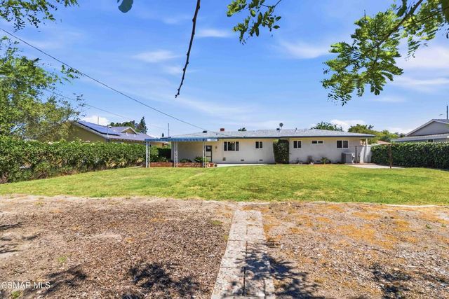318 Carla Drive, Simi Valley, CA 93065