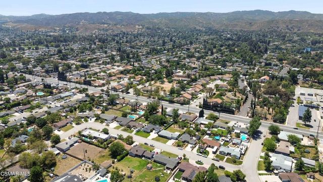 318 Carla Drive, Simi Valley, CA 93065