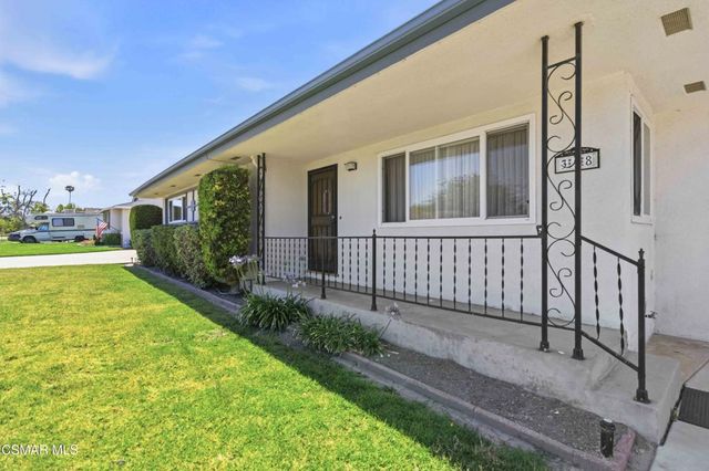 318 Carla Drive, Simi Valley, CA 93065