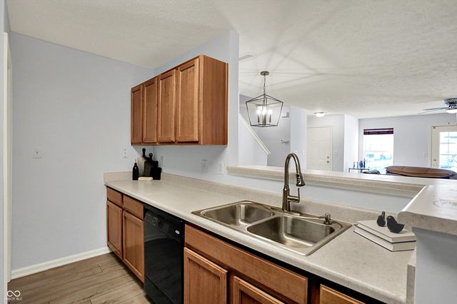 11474 Clay Court 102, Fishers, IN 46037