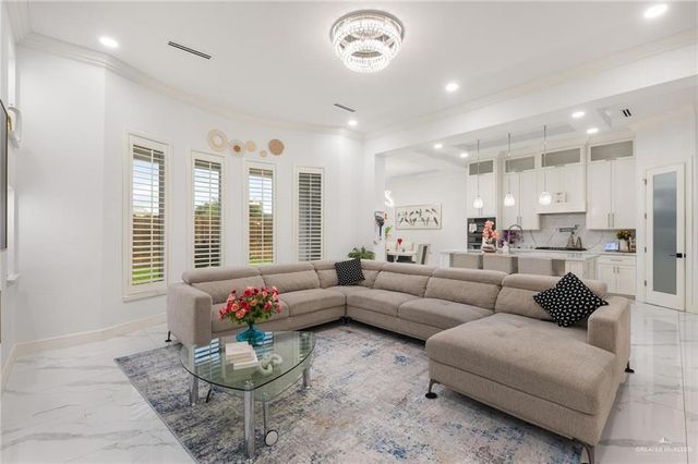 707 Helen Street, Mission, TX 78574