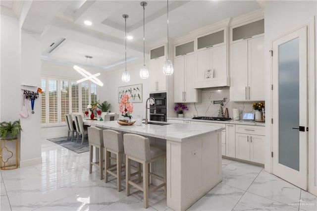 707 Helen Street, Mission, TX 78574