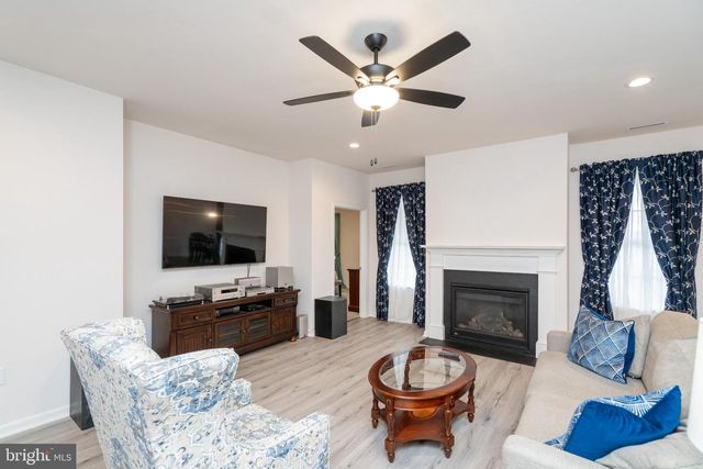 61 STONERS CIR, Littlestown, PA 17340