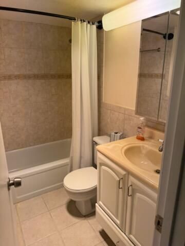 321 Northampton, West Palm Beach, FL 33417