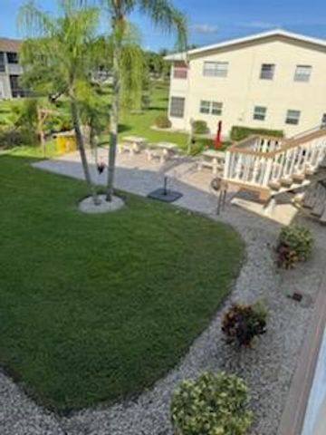 321 Northampton, West Palm Beach, FL 33417