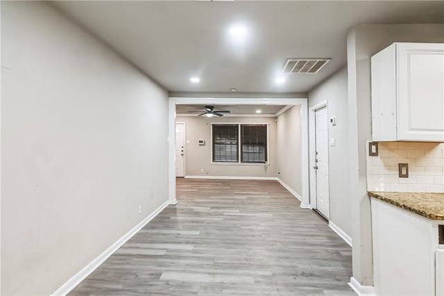 1218 Arnold Dr, Corpus Christi, TX 78412