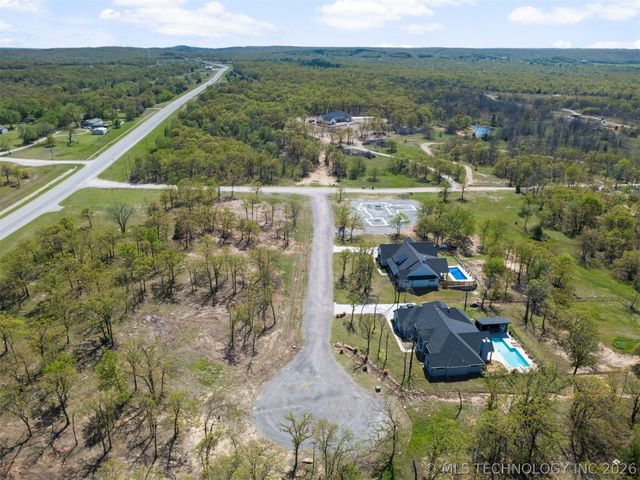 4 N 52nd West Avenue, Tulsa, OK 74126