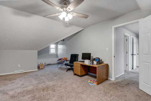 2317 S Hilton Avenue, Springfield, MO 65807