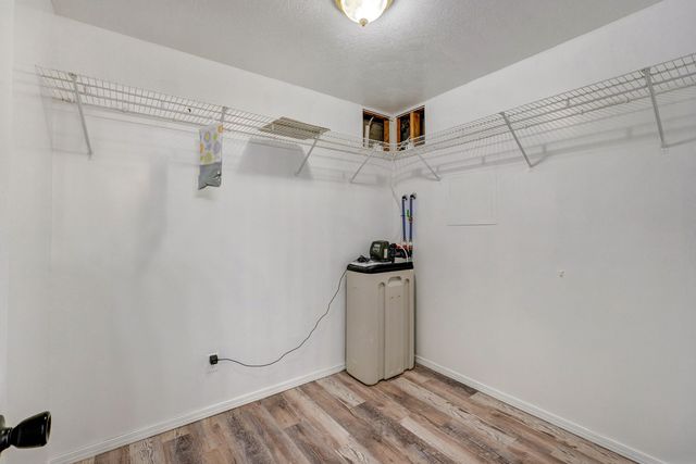 2317 S Hilton Avenue, Springfield, MO 65807