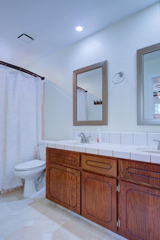 3151 Andre Ln, Turlock, CA 95382