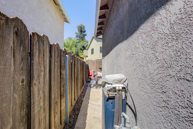 3151 Andre Ln, Turlock, CA 95382