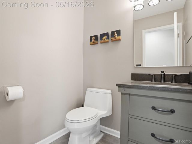 1848 Packer Road, Bloomfield Hills, MI 48302