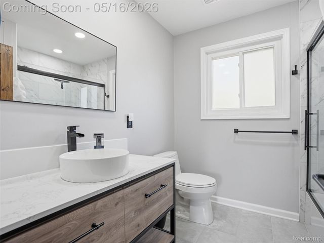 1848 Packer Road, Bloomfield Hills, MI 48302