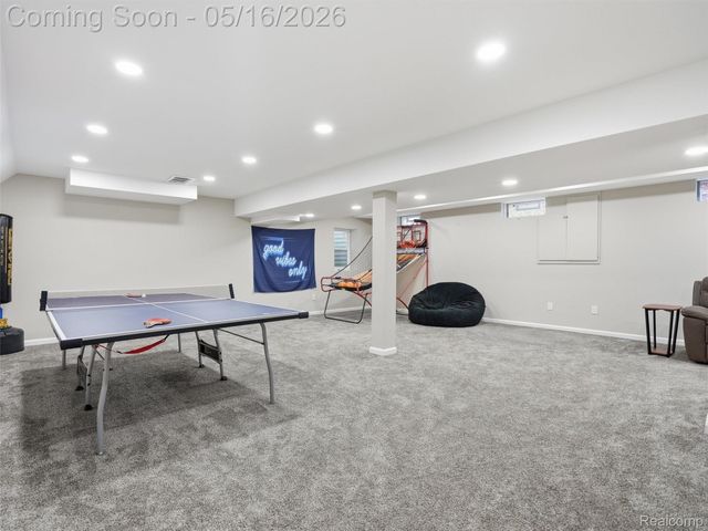 1848 Packer Road, Bloomfield Hills, MI 48302