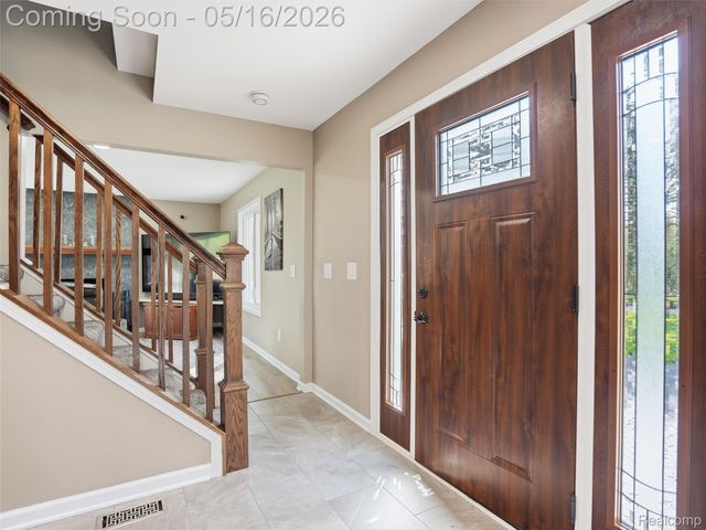 1848 Packer Road, Bloomfield Hills, MI 48302