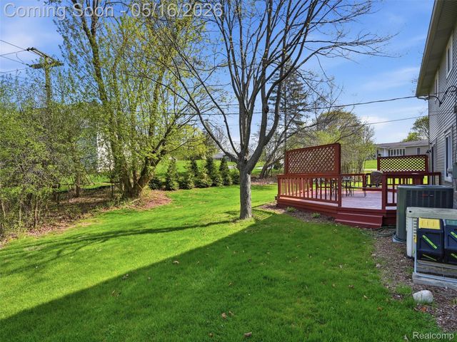 1848 Packer Road, Bloomfield Hills, MI 48302