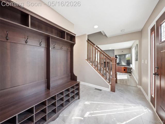 1848 Packer Road, Bloomfield Hills, MI 48302