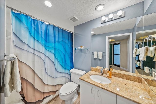 4780 DOLPHIN CAY LANE S 109, St Petersburg, FL 33711