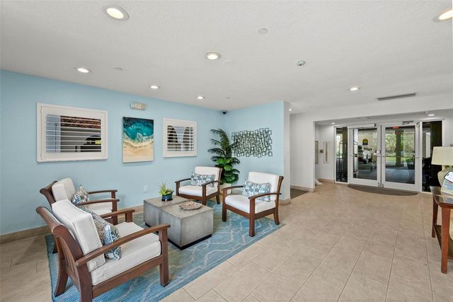 4780 DOLPHIN CAY LANE S 109, St Petersburg, FL 33711