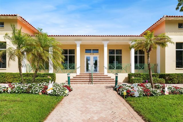 4780 DOLPHIN CAY LANE S 109, St Petersburg, FL 33711