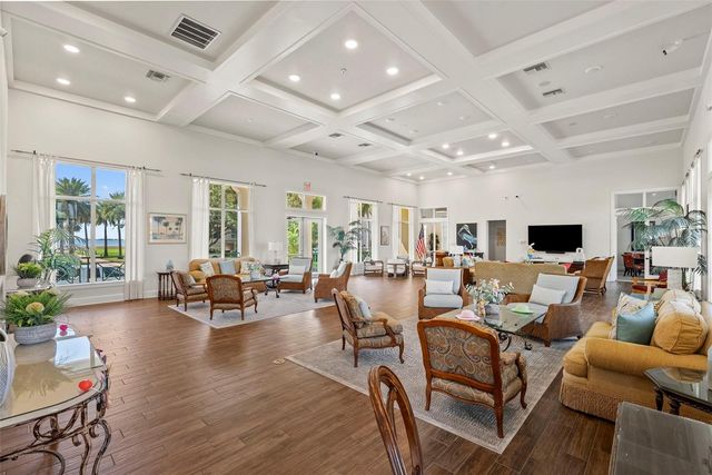 4780 DOLPHIN CAY LANE S 109, St Petersburg, FL 33711