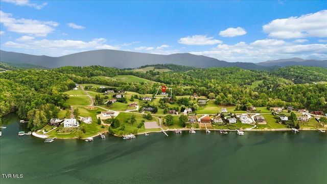 221 Harbor View Road, Butler, TN 37640
