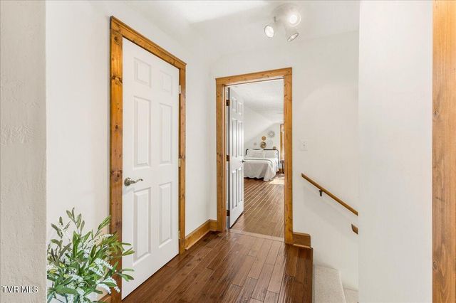 221 Harbor View Road, Butler, TN 37640