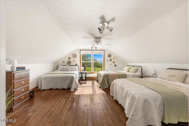 221 Harbor View Road, Butler, TN 37640
