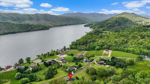 221 Harbor View Road, Butler, TN 37640